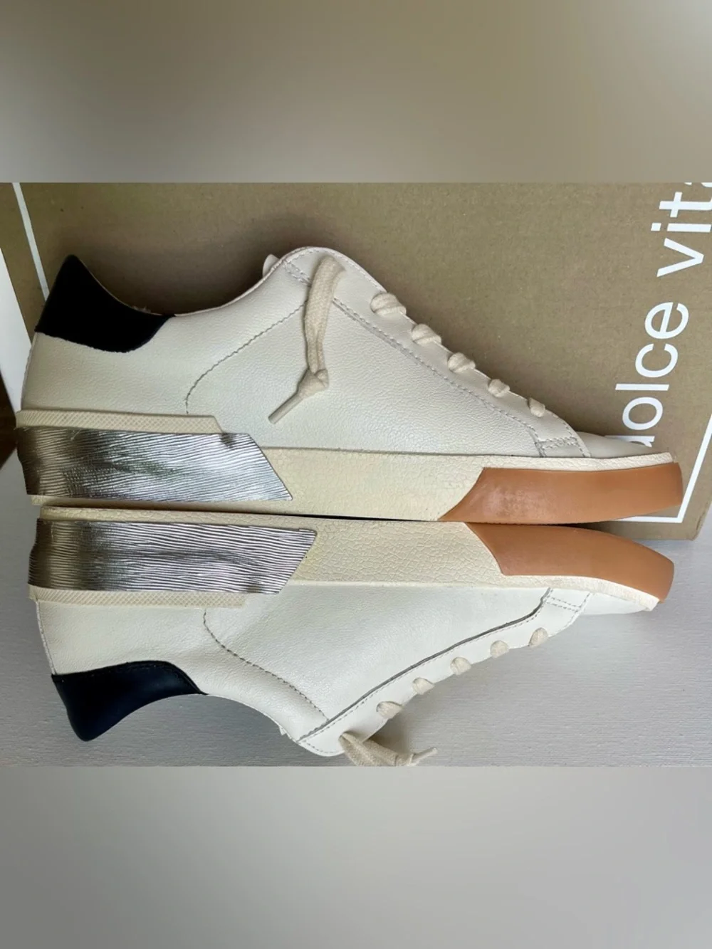 LIKE NEW DOLCE VITA ZINA WHITE LEATHER COURT SNEAKER WOMENS SIZE 8.5 - Picture 7 of 17